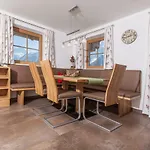 Tauernblick Apartment Rauris