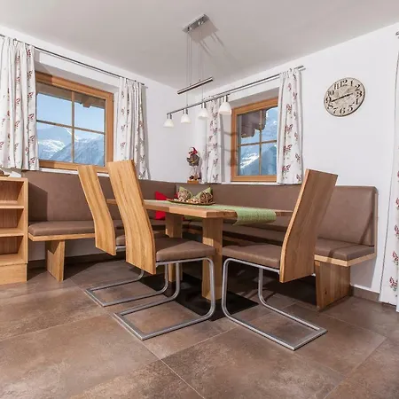 Tauernblick Appartement Rauris